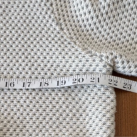 L.L. Bean Cream and Gray Women's Cardigan - Picture 8 of 10